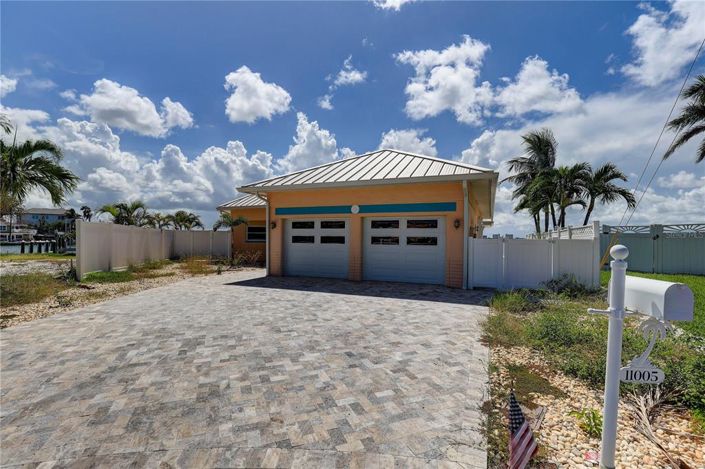 Image No.5-Propriété de 3 chambres à vendre à Treasure Island