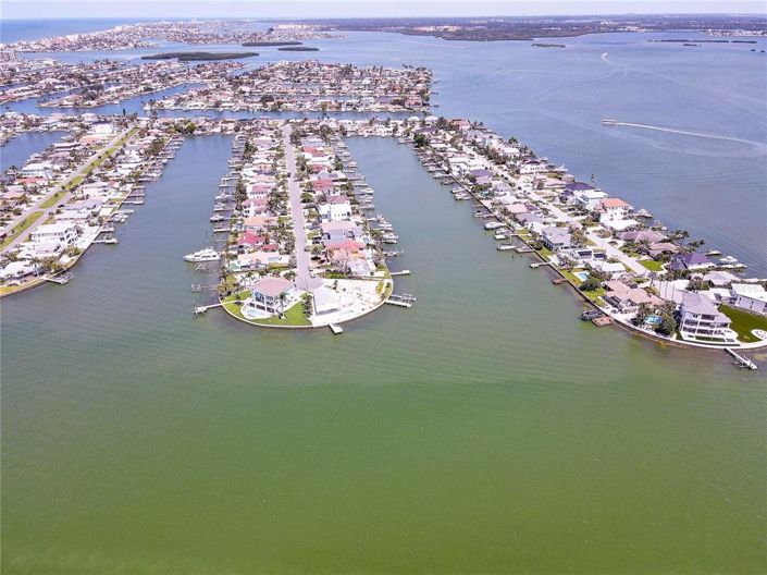 Image No.78-Propriété de 3 chambres à vendre à Treasure Island