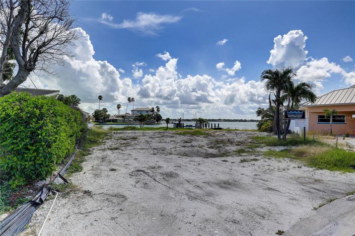 Image No.83-Propriété de 3 chambres à vendre à Treasure Island