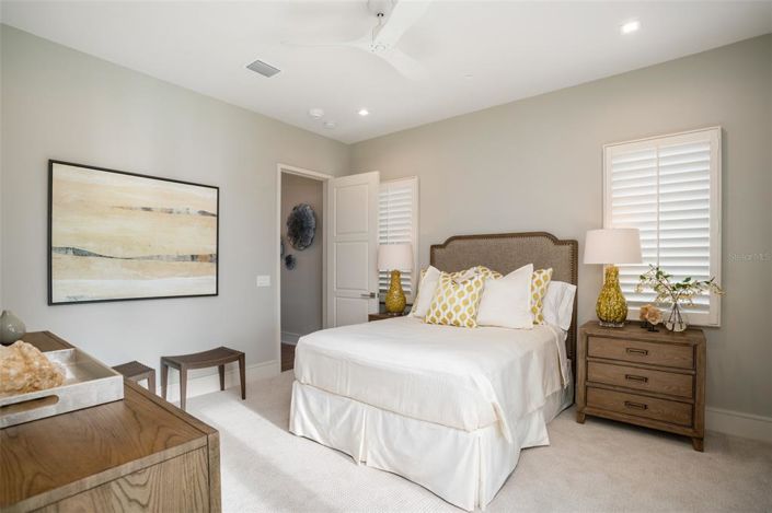 Image No.37-3 Bed Property for sale