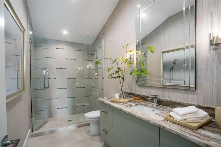 Image No.40-3 Bed Property for sale