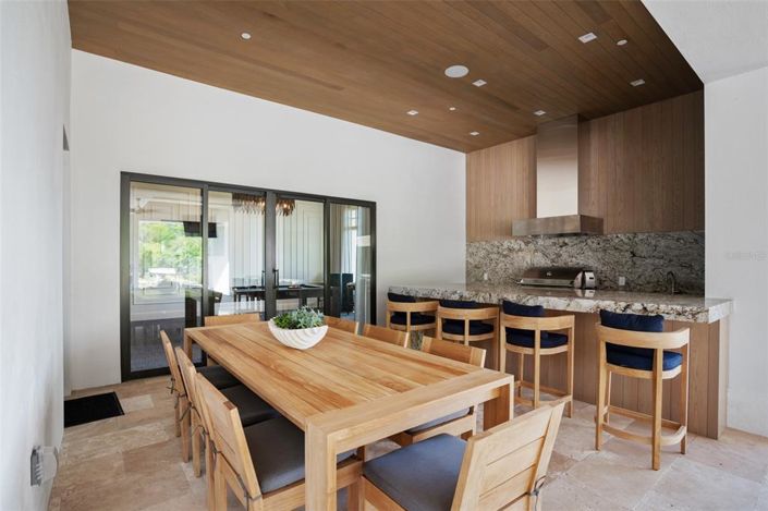 Image No.66-3 Bed Property for sale