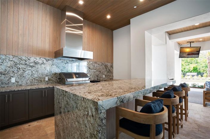 Image No.67-3 Bed Property for sale