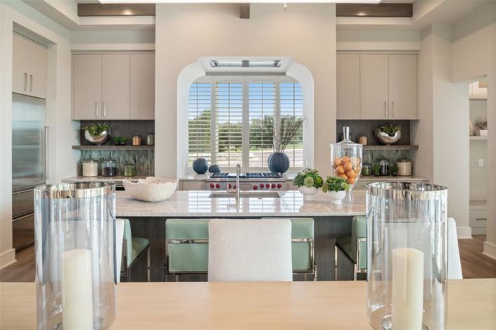 Image No.8-3 Bed Property for sale