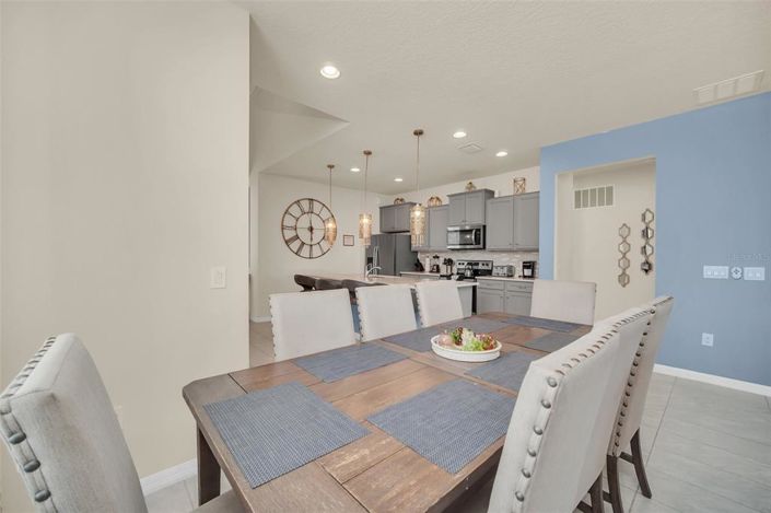 Image No.13-7 Bed Property for sale