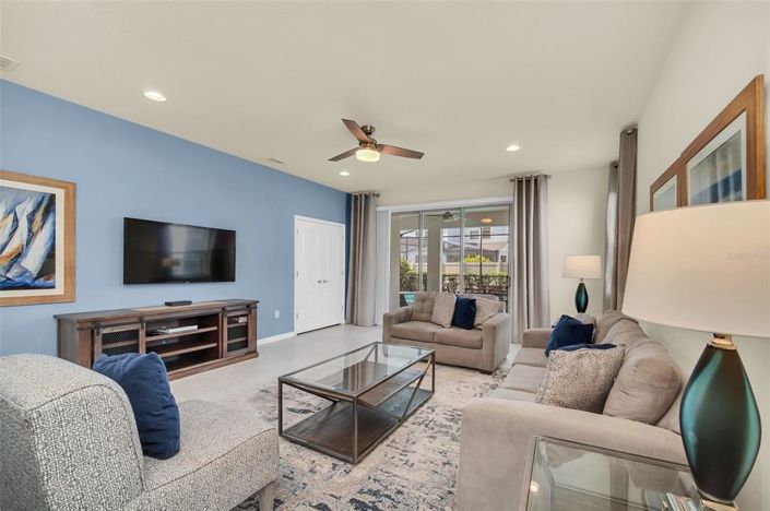 Image No.16-7 Bed Property for sale