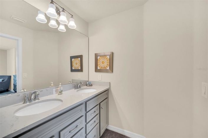 Image No.30-7 Bed Property for sale