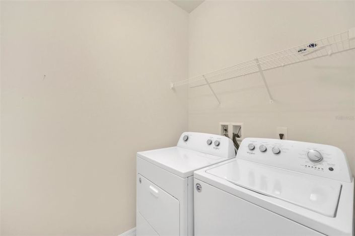 Image No.38-7 Bed Property for sale