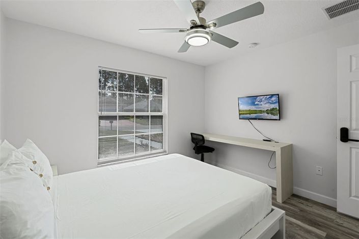 Image No.10-3 Bed Property for sale