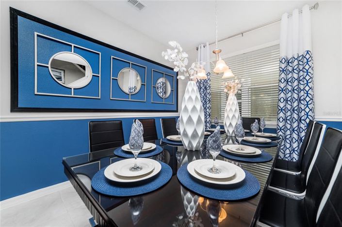 Image No.5-5 Bed Property for sale