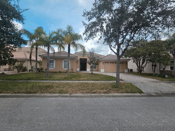 Image No.1-Propriété de 4 chambres à vendre à Kissimmee