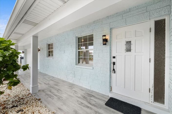 Image No.10-3 Bed Property for sale