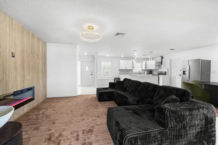 Image No.23-3 Bed Property for sale