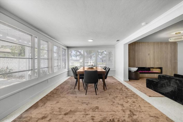 Image No.25-3 Bed Property for sale