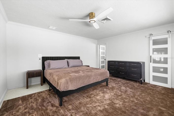 Image No.33-3 Bed Property for sale