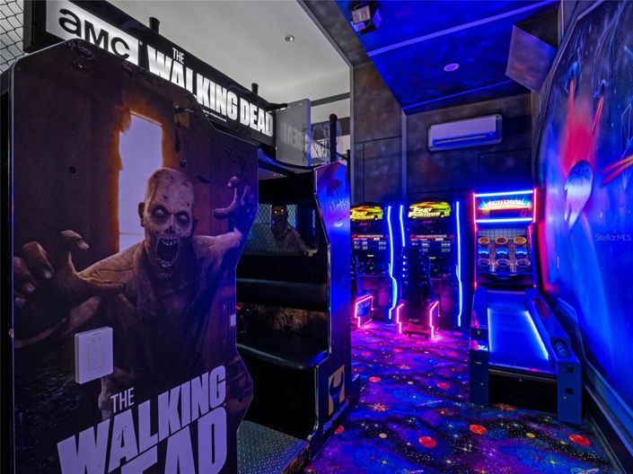 Image No.43-9 Bed Property for sale