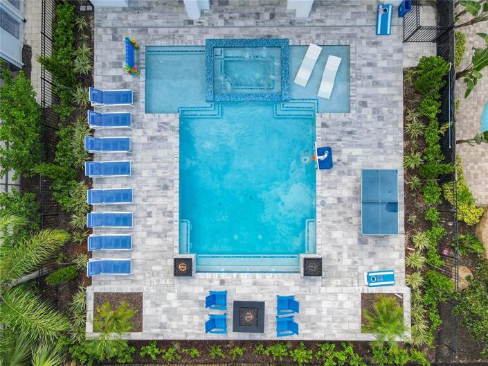 Image No.78-9 Bed Property for sale