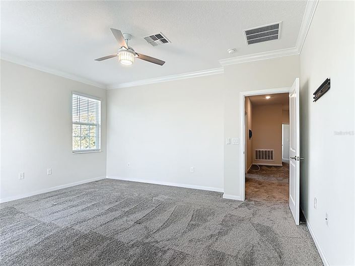 Image No.13-5 Bed Townhouse for sale