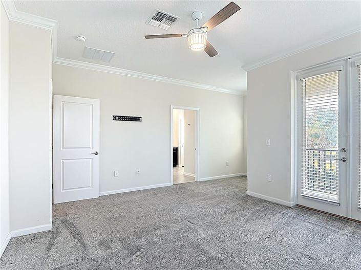 Image No.14-5 Bed Townhouse for sale