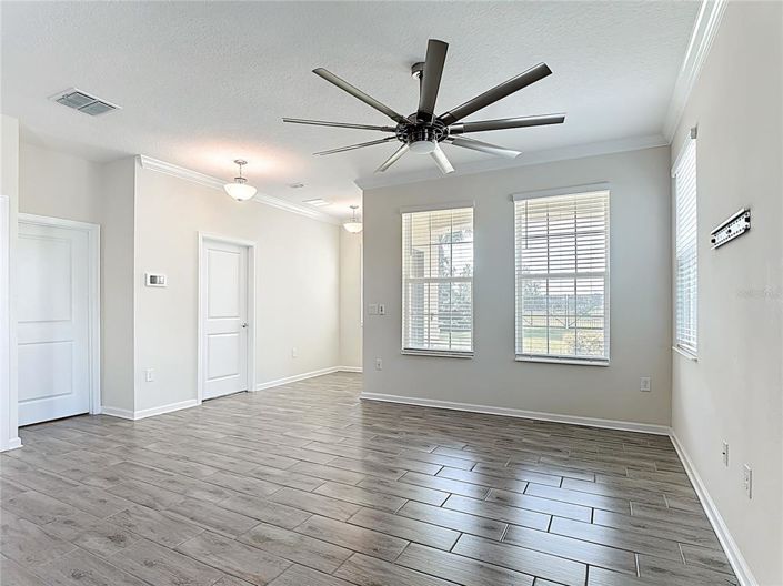 Image No.3-5 Bed Townhouse for sale