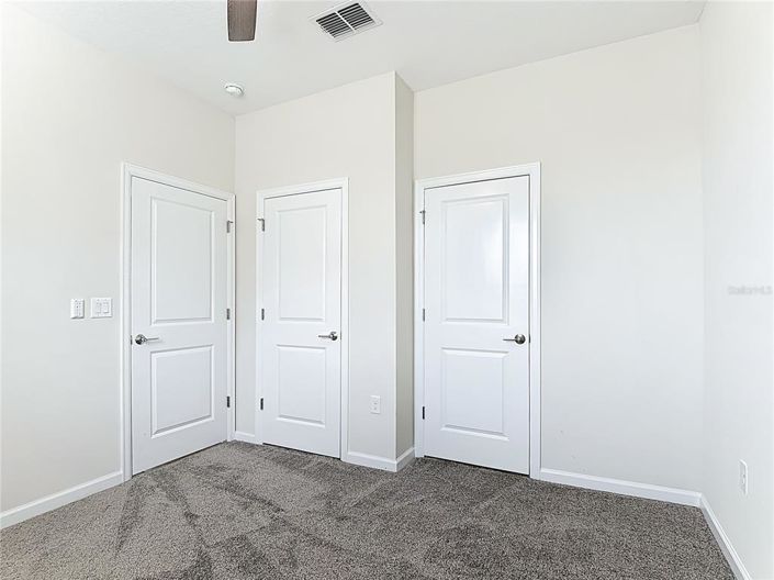 Image No.33-5 Bed Townhouse for sale