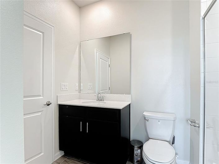 Image No.35-5 Bed Townhouse for sale