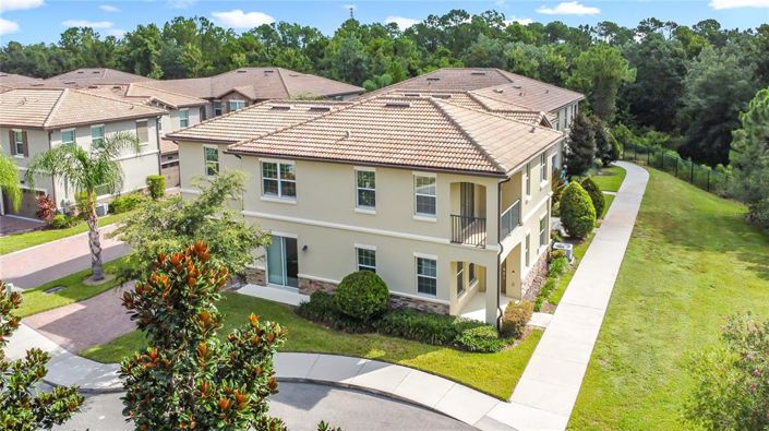 Image No.59-5 Bed Townhouse for sale