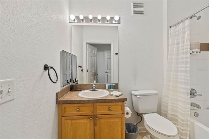 Image No.37-2 Bed Property for sale