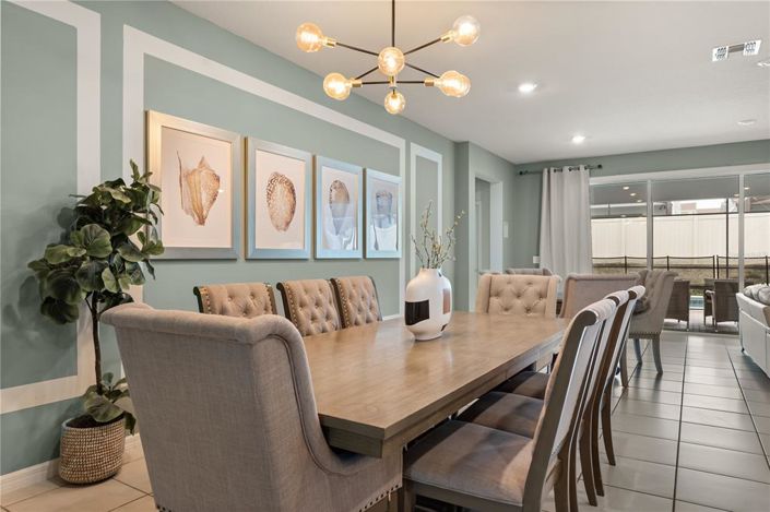 Image No.15-8 Bed Property for sale