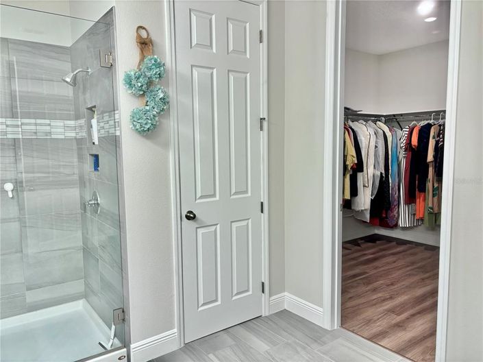 Image No.30-5 Bed Property for sale