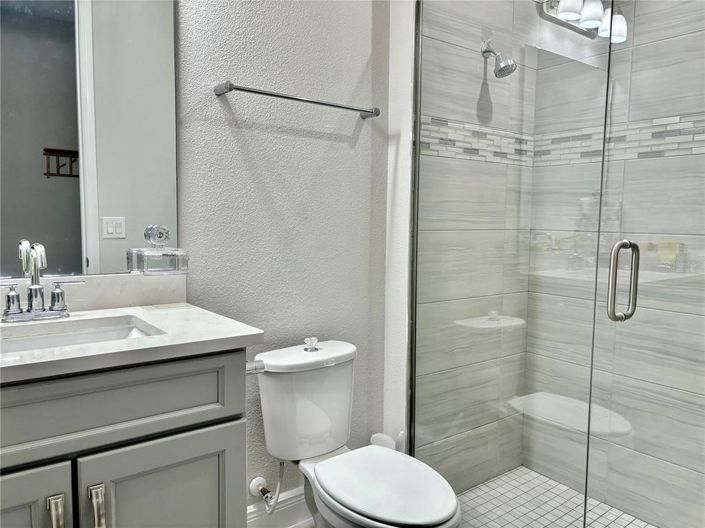 Image No.33-5 Bed Property for sale