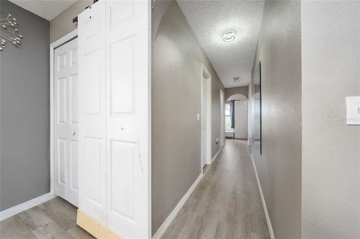 Image No.15-4 Bed Property for sale