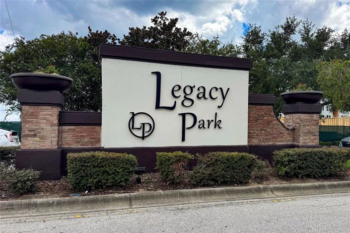 Image No.29-4 Bed Property for sale