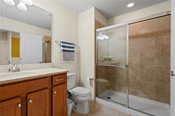 Image No.26-5 Bed Property for sale