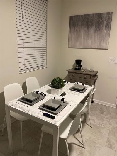 Image No.64-5 Bed Property for sale