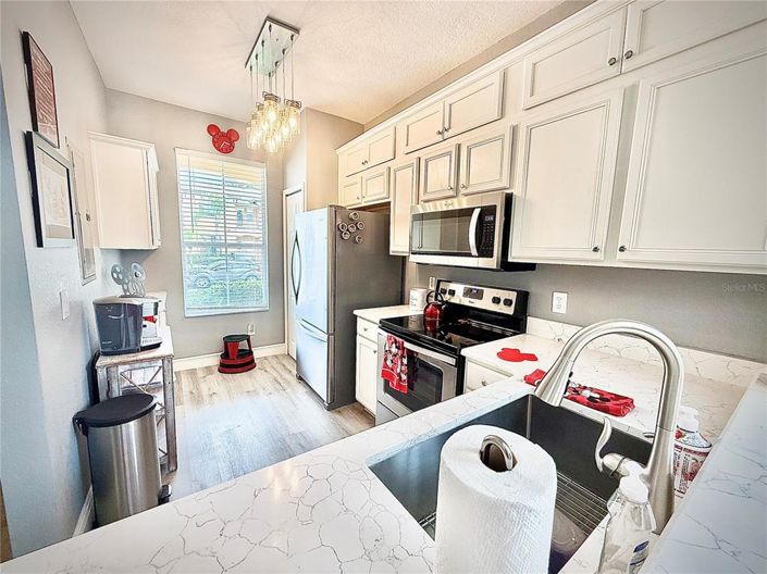 Image No.8-4 Bed Townhouse for sale