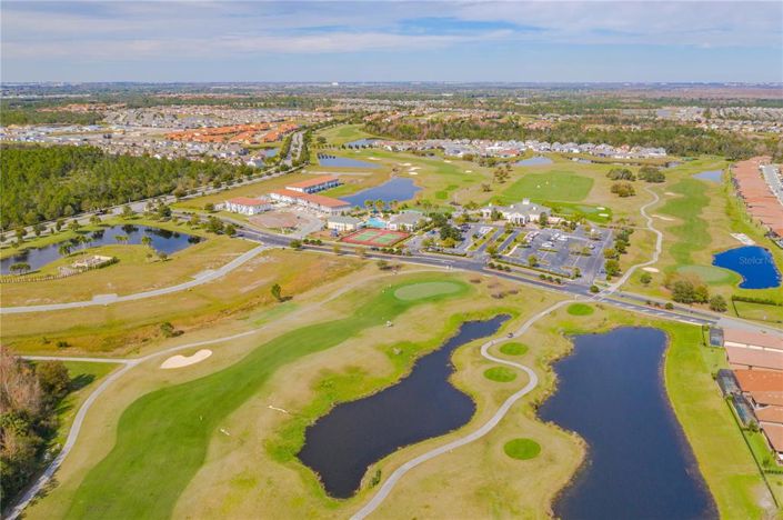 Image No.6-Propriété de 4 chambres à vendre à Davenport