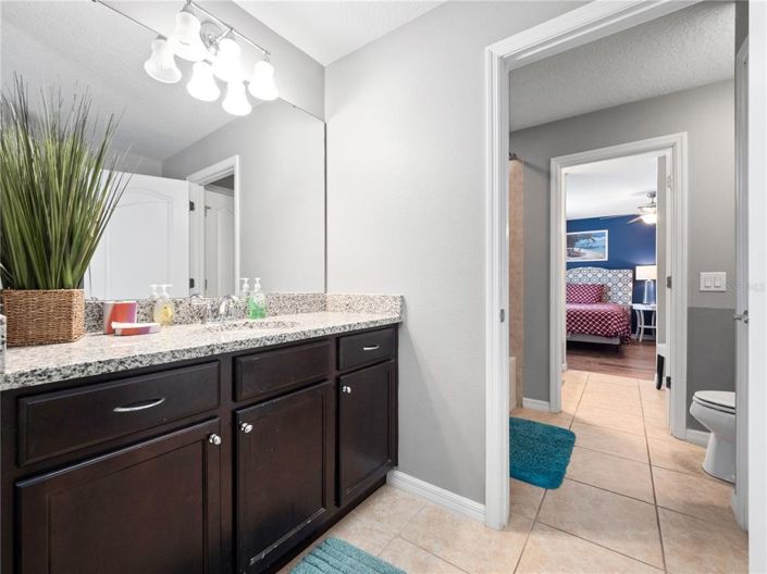 Image No.29-8 Bed Property for sale