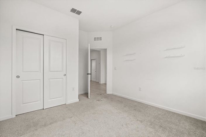 Image No.26-5 Bed Property for sale