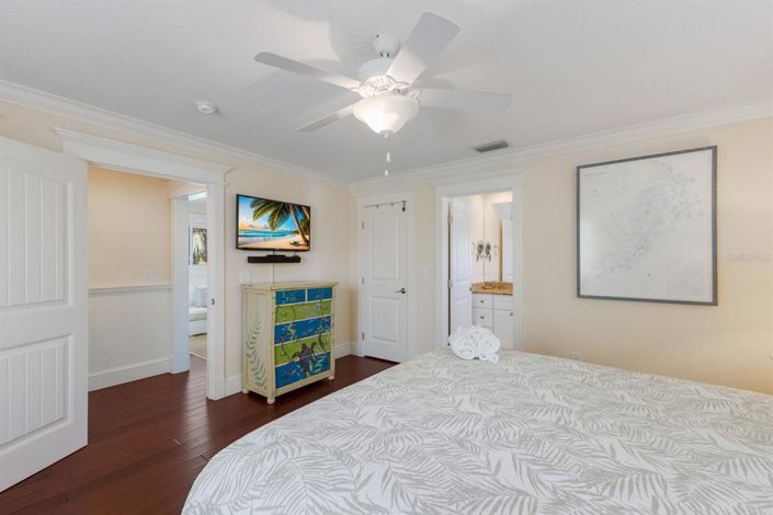 Image No.30-3 Bed Property for sale