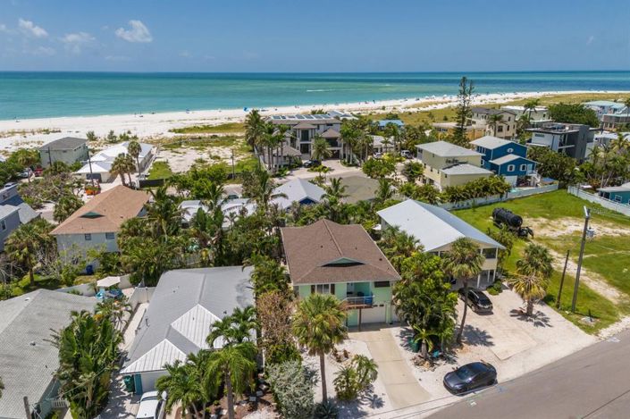 Image No.47-3 Bed Property for sale