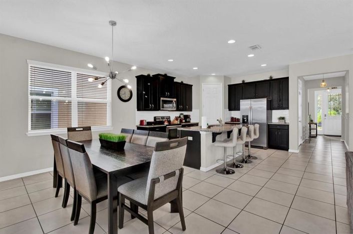 Image No.9-Propriété de 4 chambres à vendre à Kissimmee