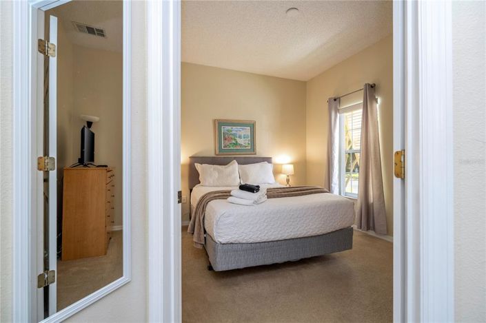 Image No.37-4 Bed Townhouse for sale