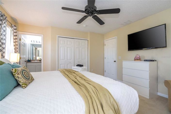 Image No.54-4 Bed Townhouse for sale