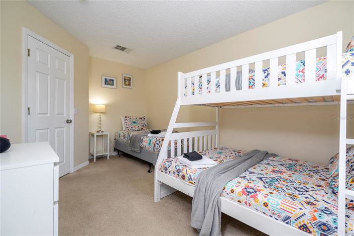 Image No.74-4 Bed Townhouse for sale