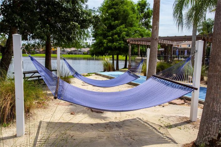 Image No.95-4 Bed Townhouse for sale