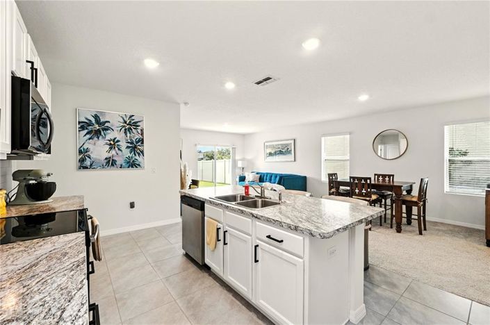 Image No.13-5 Bed Property for sale