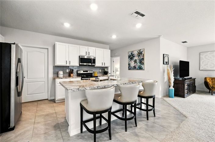 Image No.6-5 Bed Property for sale