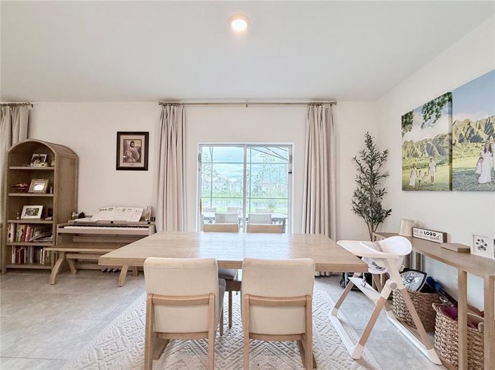 Image No.5-4 Bed Property for sale