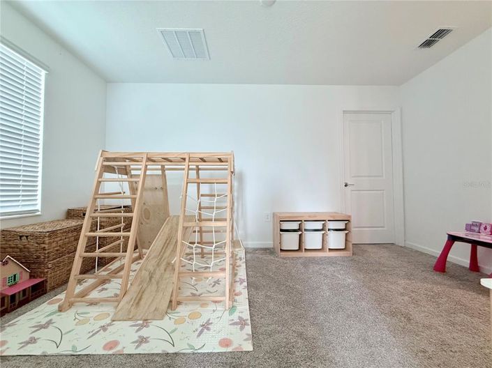 Image No.9-4 Bed Property for sale